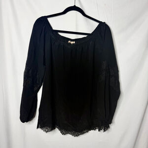 Gold Hawk Black Silk Off-Shoulder Lace Blouse M
